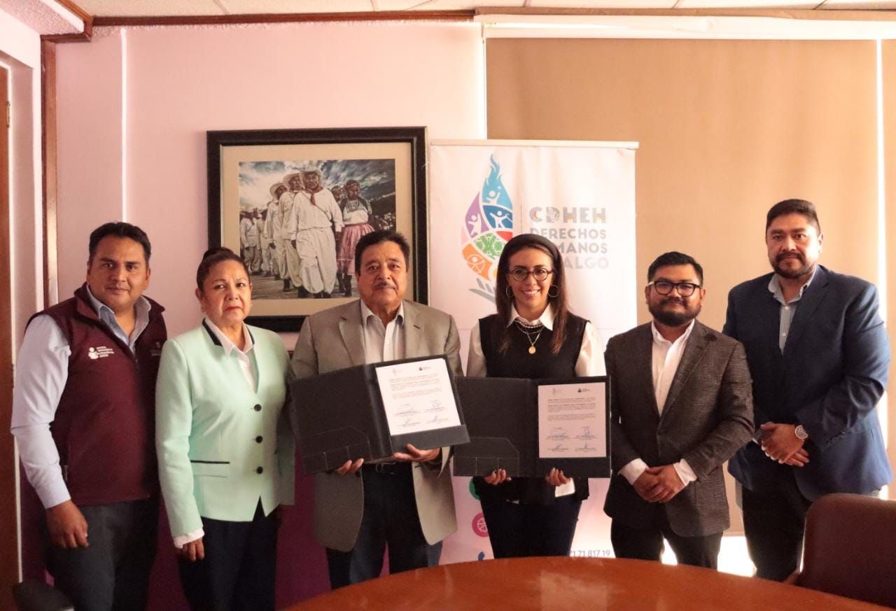 Firman Convenio de Colaboración la CDHEH y el Instituto Hidalguense de Educación para Adultos.